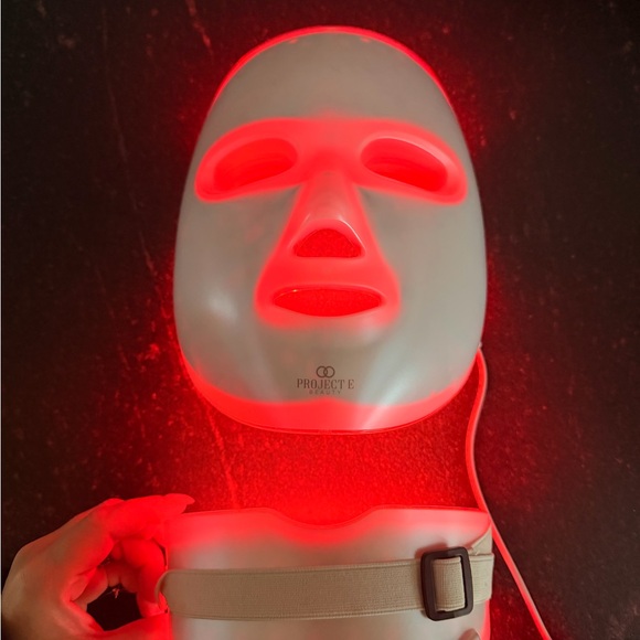 Project E Light Mask - Picture 2 of 10